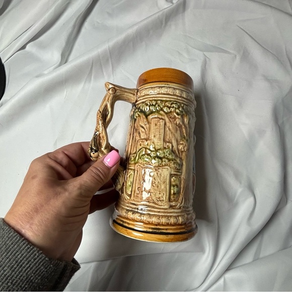 Vintage Japan made Ceramic Beer Stein‎ with Castle Design - Picture 5 of 7